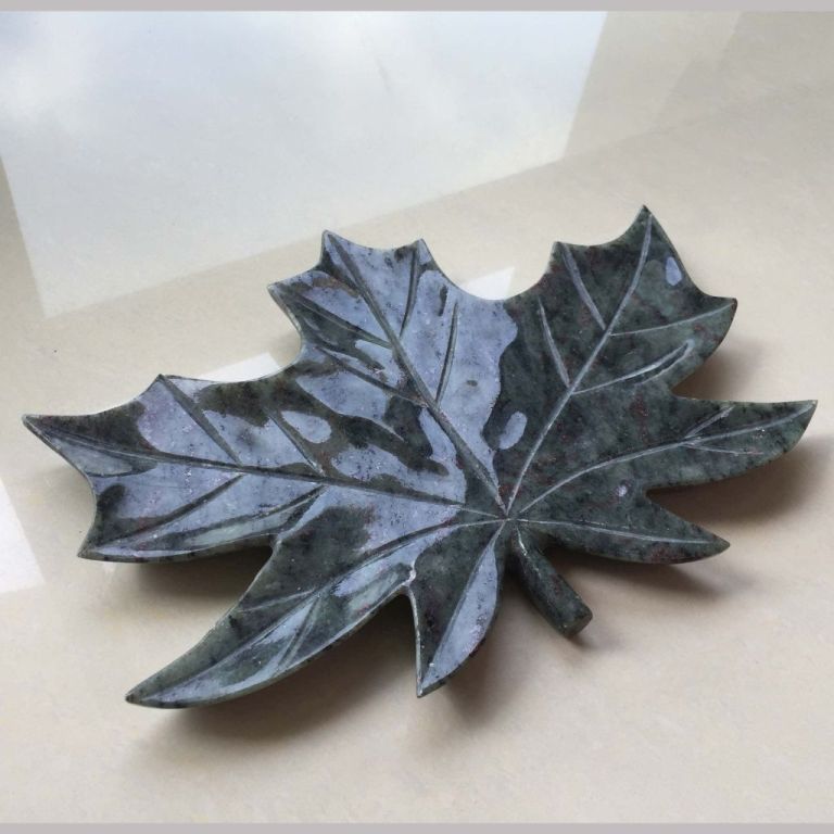 Stone-Leaf-Garden-Ornament-Small